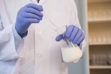 Основы промышленной санитарии: Микробиологический контроль в молочной промышленности