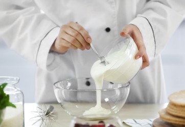 Молочная продукция: неотъемлемый ингредиент для кондитера